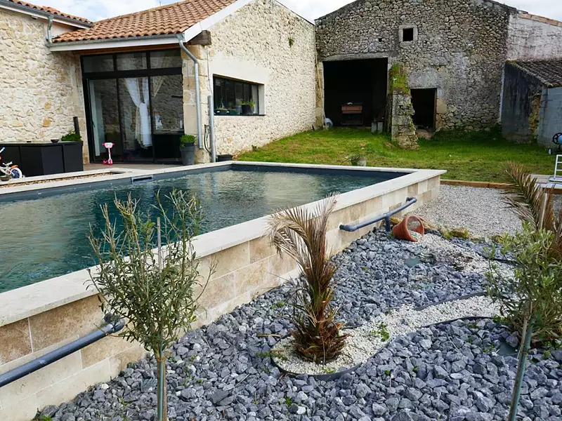 Maison, 225 m²