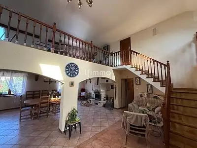 Maison, 299 m²