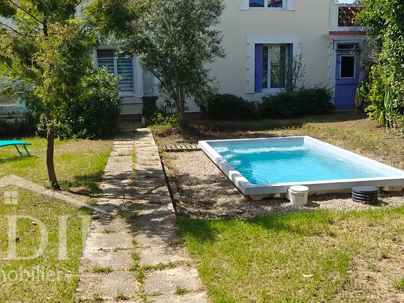 Maison, 175 m²