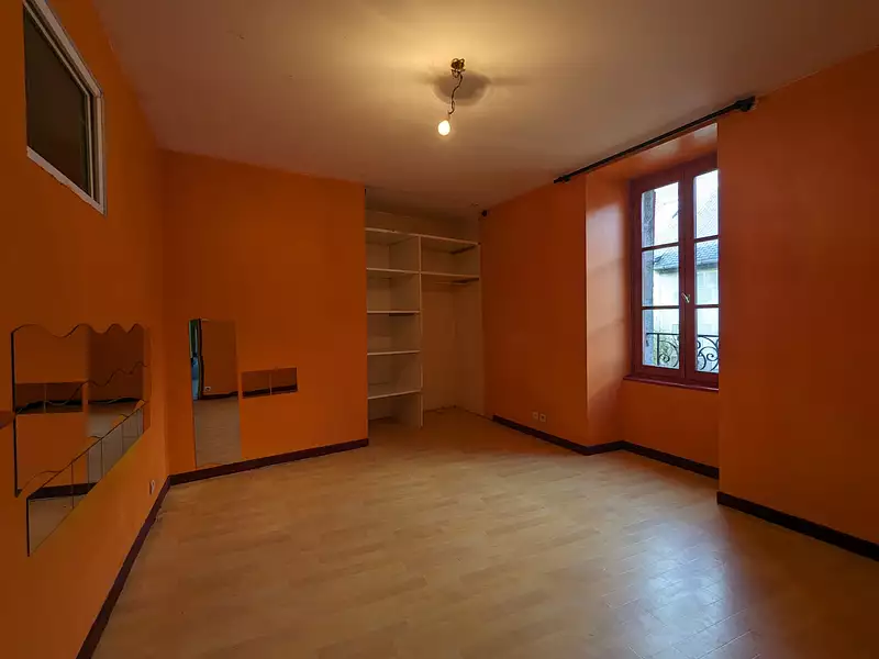 Maison, 250 m²