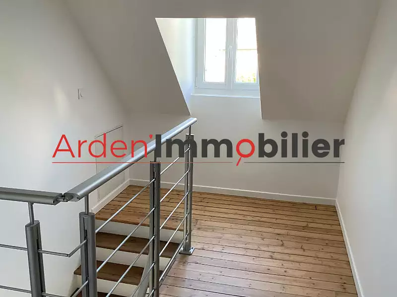 Maison, 135,68 m²