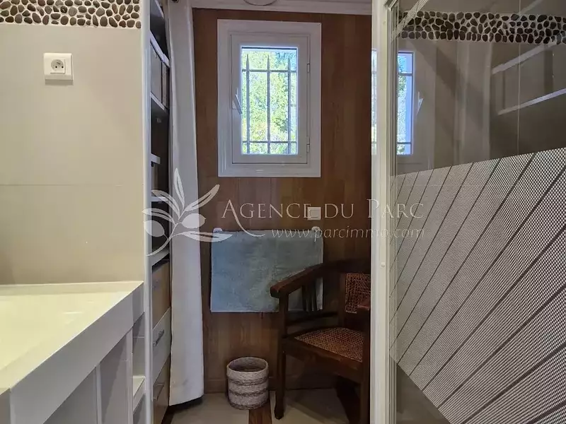 Maison, 206 m²