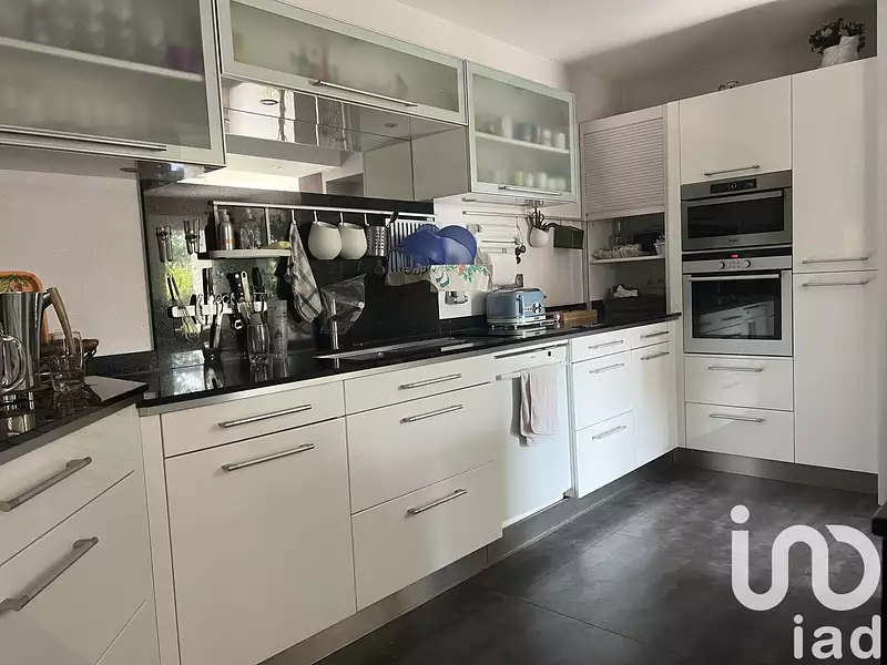 Maison, 172 m²