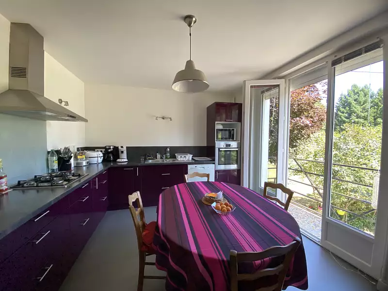 Maison, 225 m²