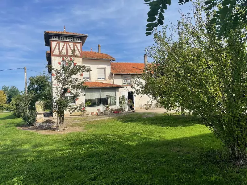 Maison, 230 m²