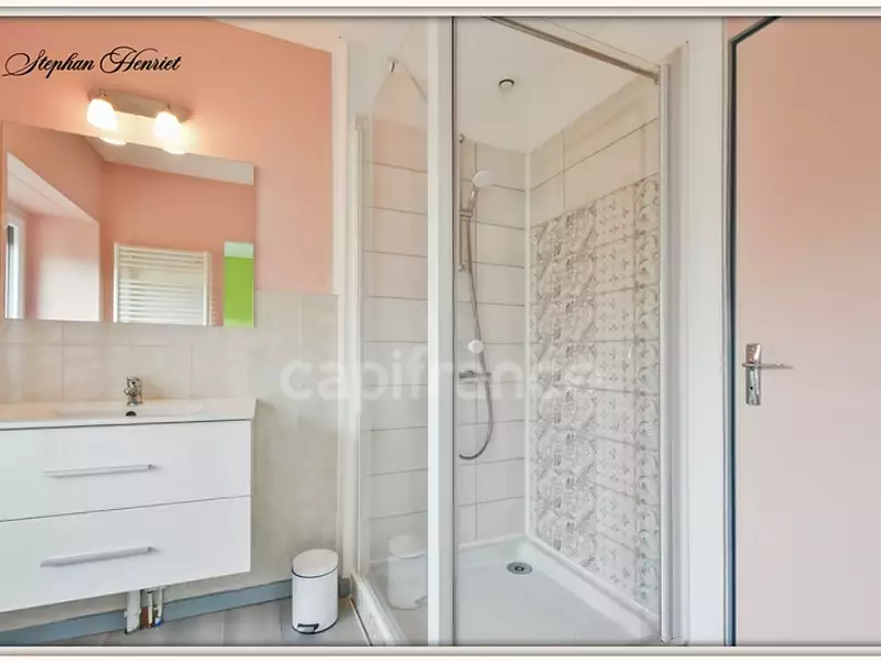 Maison, 178 m²