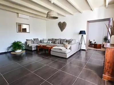 Maison, 235 m²