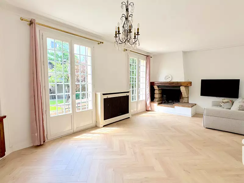 Maison, 287 m²