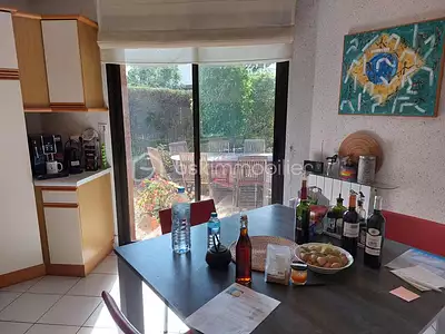 Maison, 180 m²