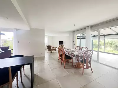 Maison, 220 m²
