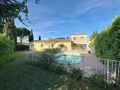 Maison, 109 m²