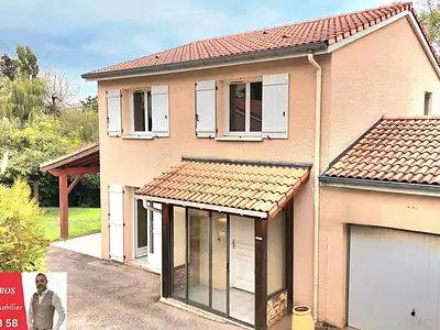 Maison, 92 m²