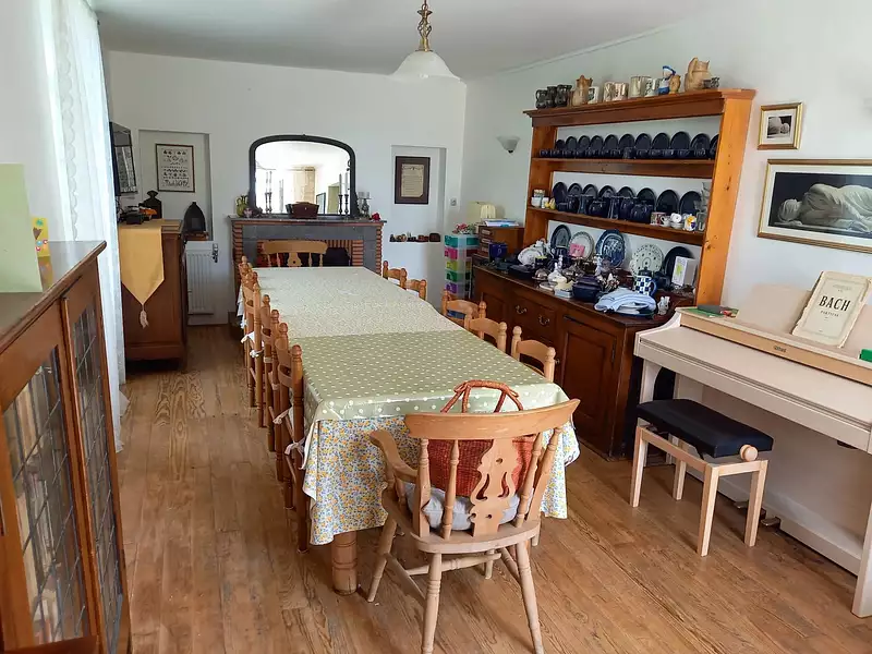 Maison, 215 m²