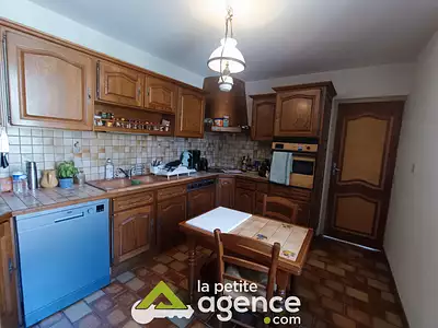 Maison, 168 m²