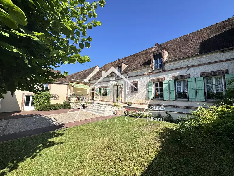 Maison, 258 m²