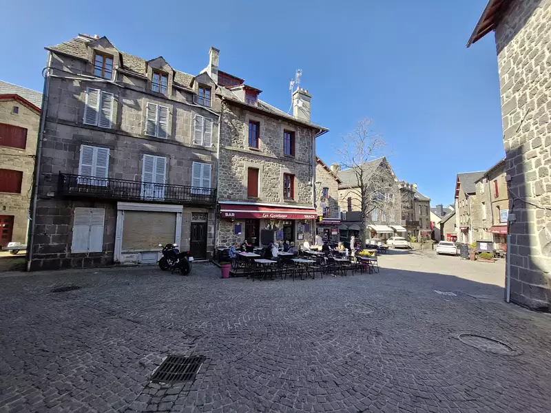 Maison, 176 m²
