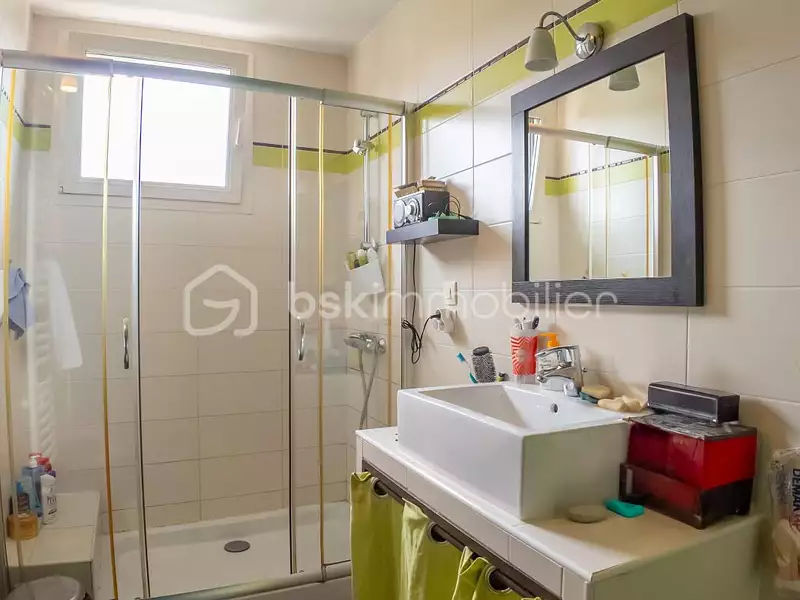 Maison, 162 m²
