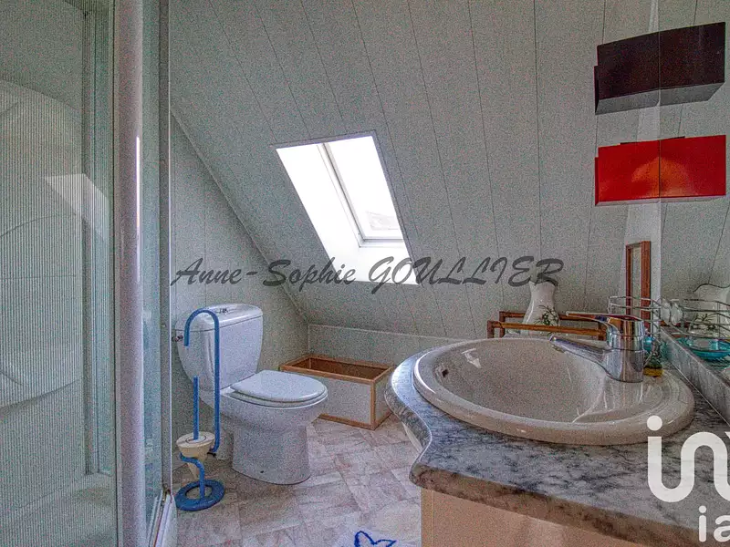 Maison, 260 m²