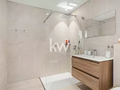 Maison, 560 m²