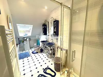 Maison, 200 m²