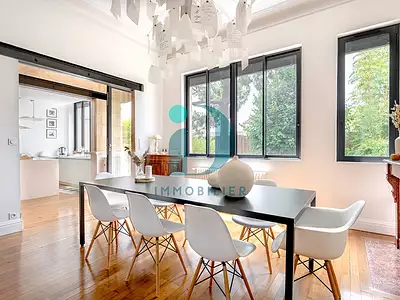 Maison, 230 m²