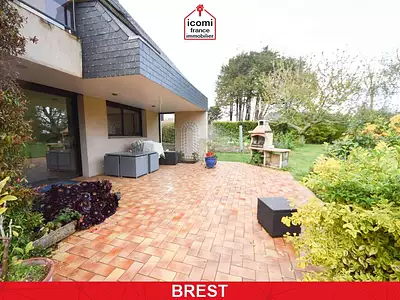 Maison, 248 m²