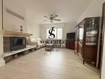 Maison, 99 m²