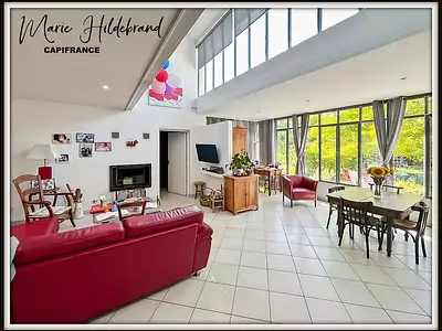 Maison, 396 m²