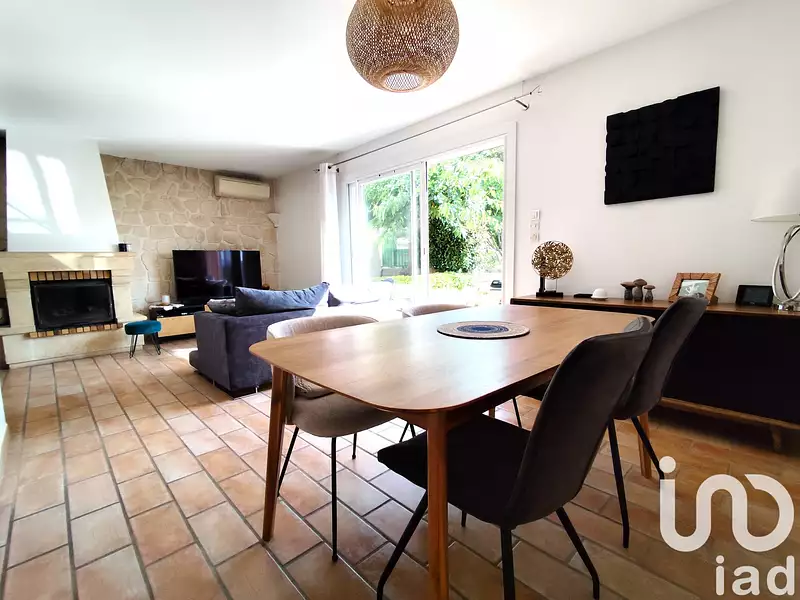 Maison, 94 m²