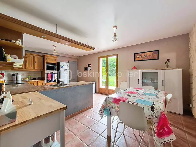 Maison, 195 m²