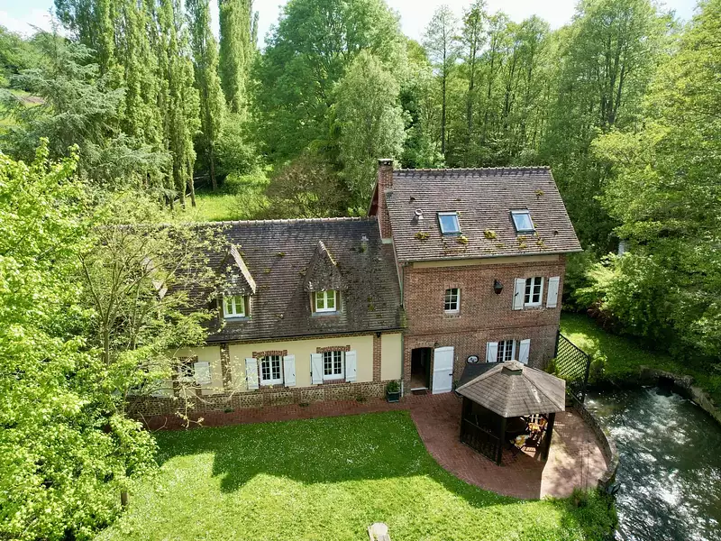 Maison, 180 m²