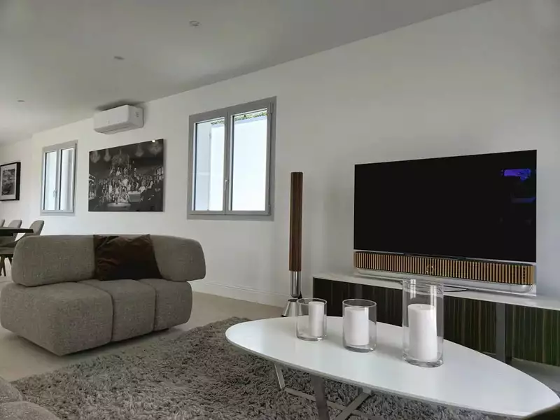 Maison, 250 m²