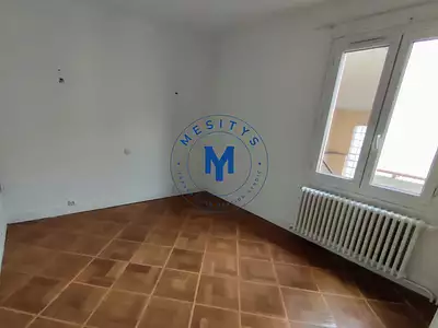 Immeuble, 240 m²