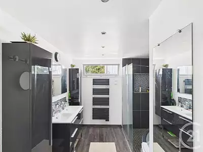 Maison, 278 m²