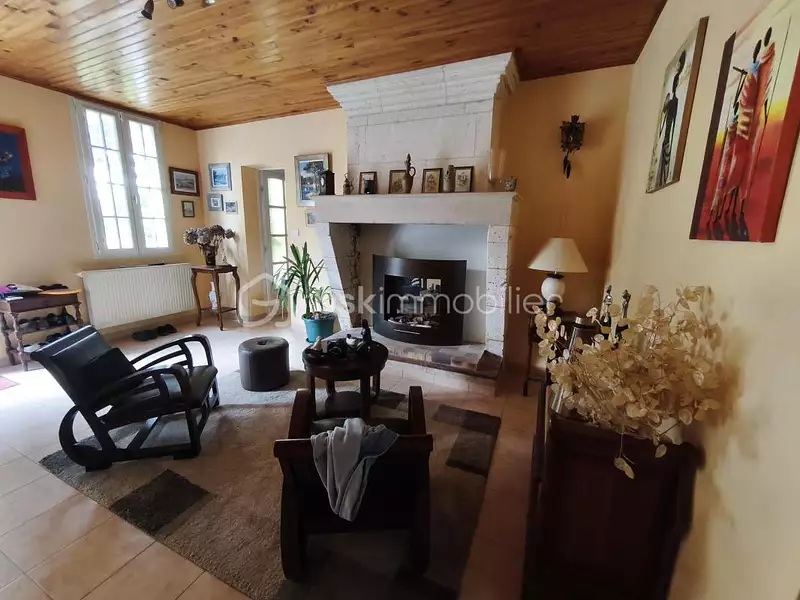 Maison, 221 m²