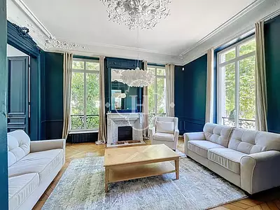 Maison, 326 m²