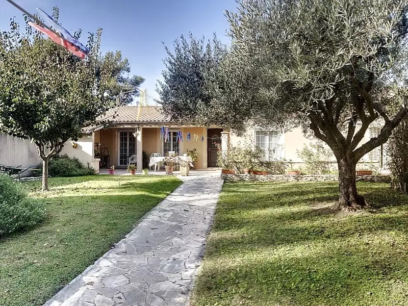 Maison, 107 m²
