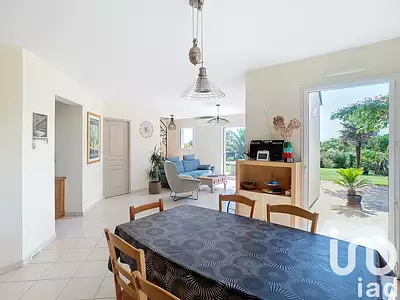 Maison, 123 m²