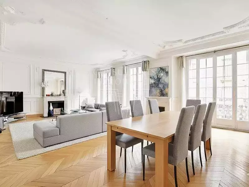 Appartement, 200,78 m²