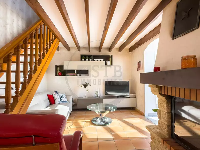 Maison, 166 m²