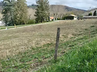 Terrain, 1 033 m²