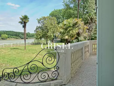 Maison, 268 m²