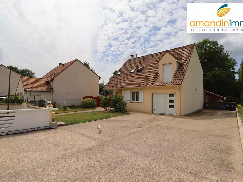 Maison, 125 m²