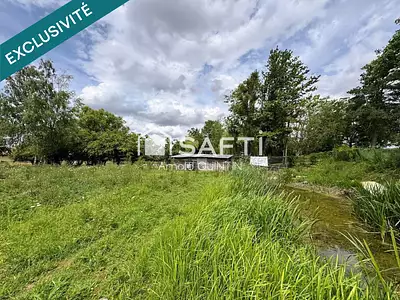 Terrain, 2 710 m²