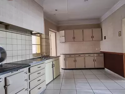 Maison, 340 m²