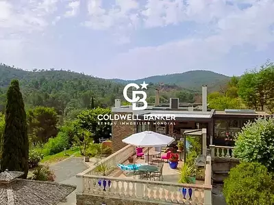 Maison, 360 m²