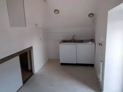 Maison, 256,9 m²