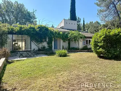 Maison, 230 m²