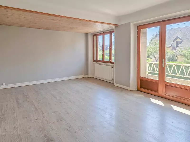 Immeuble, 80 m²