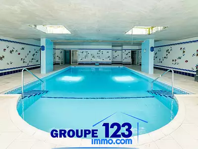 Maison, 342 m²